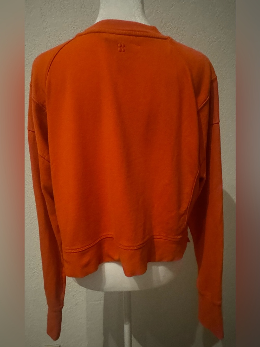 Sweaty Betty 'After Class' French Terry orange crew sweatshirt w/ thumbholes - Picture 6 of 9